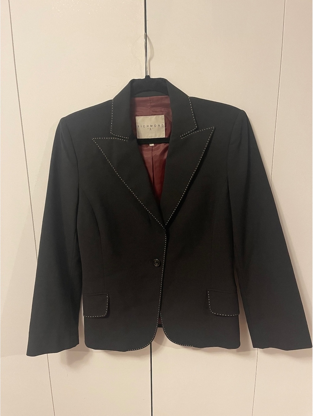 Richmond 'X' Women's Black Blazer with Burgundy Lining Size 8 US Made in Italy